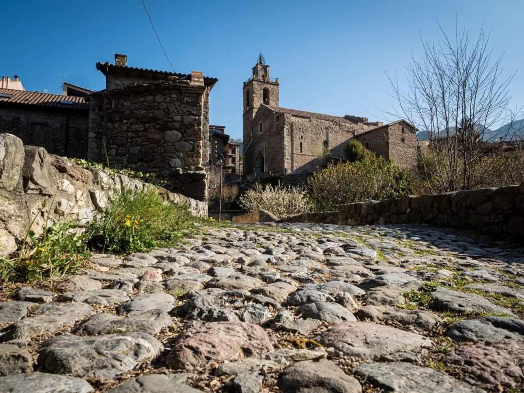 Atico Loli Apartment Berga Exterior photo