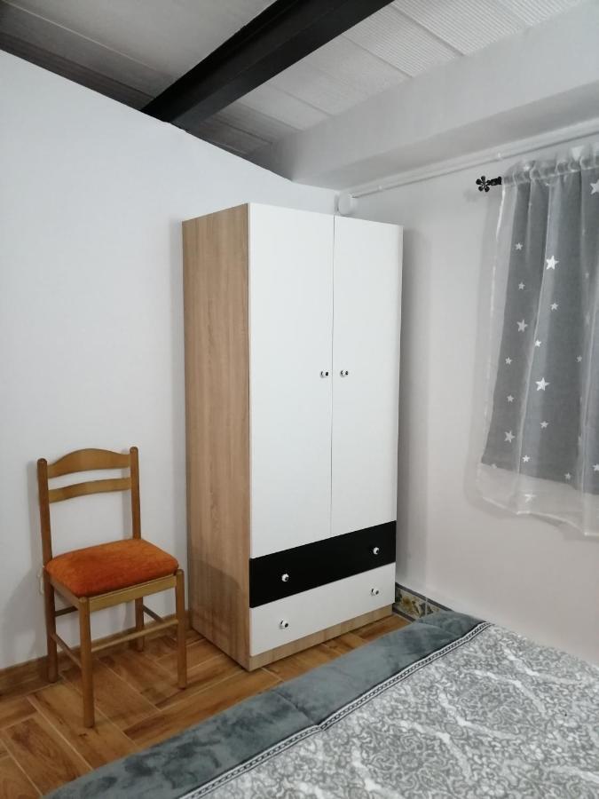 Atico Loli Apartment Berga Exterior photo