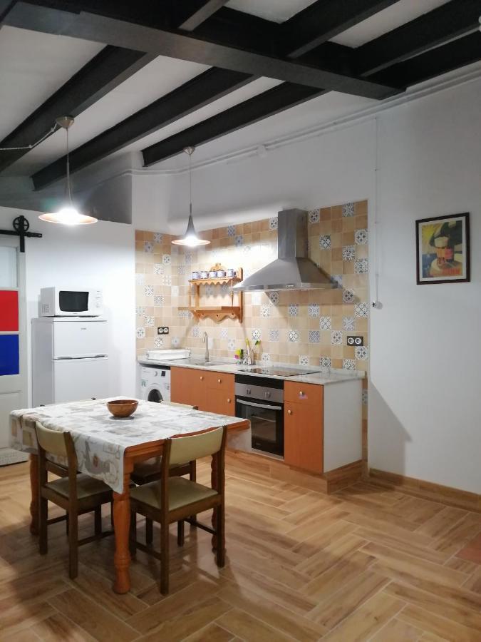 Atico Loli Apartment Berga Exterior photo